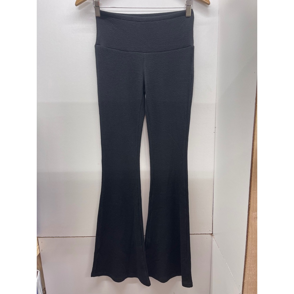 Listicle Black Textured High Waisted Flare Leg Pants Small